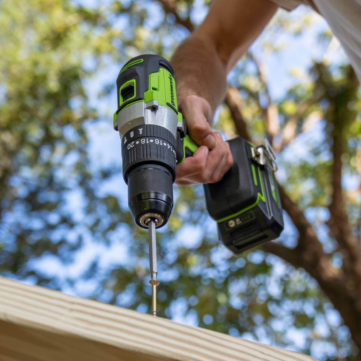 Шуруповерт ударный Greenworks GD24DD60 (3704107) [24В, 1х2 Ач, бесщеточный, картон]