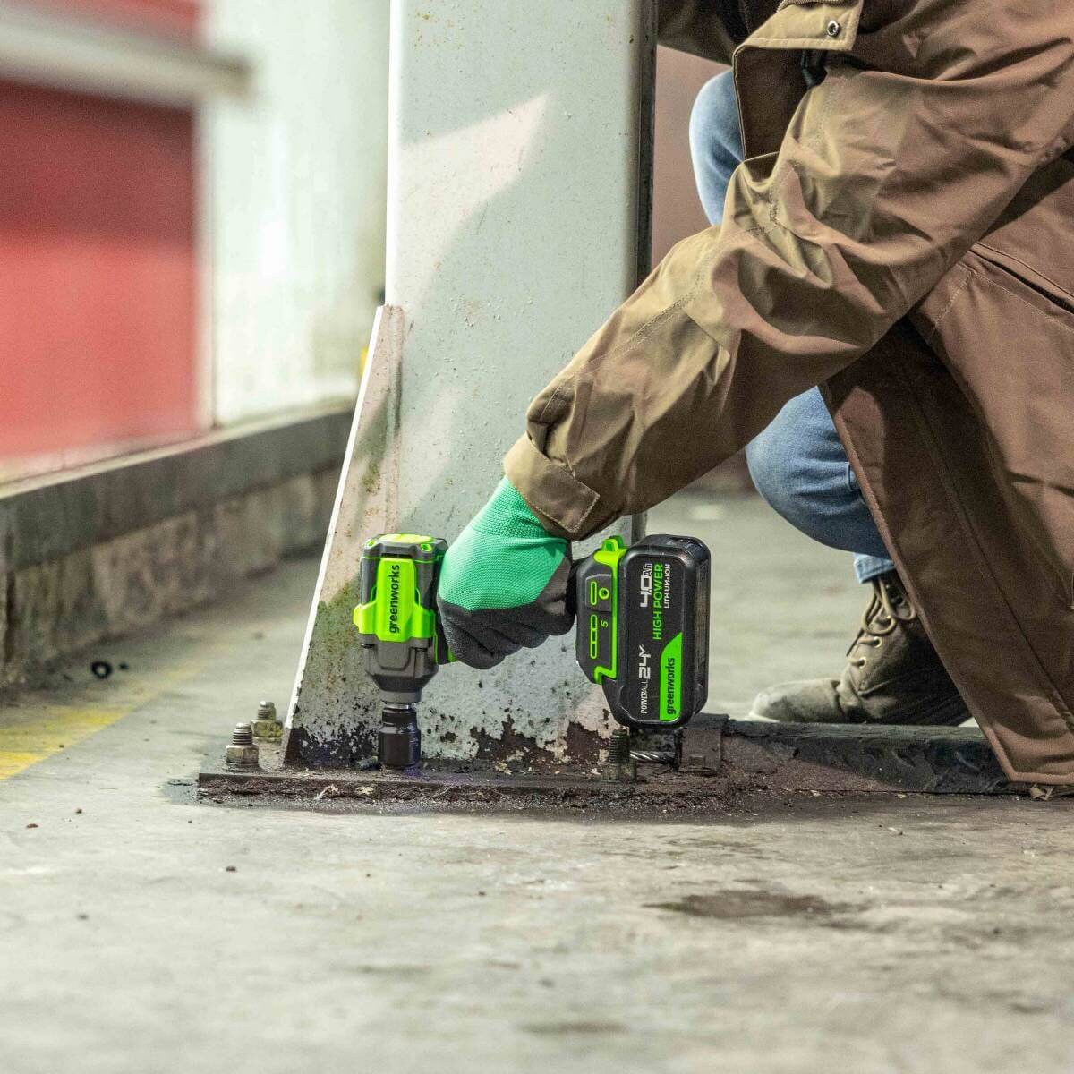 Гайковерт аккумуляторный ударный GREENWORKS IW5500 (3805007CUG)