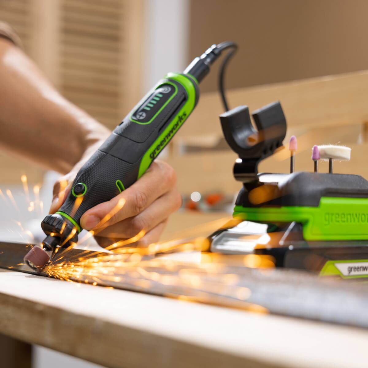 Гравер аккумуляторный GREENWORKS G24RT (3200807CUA)