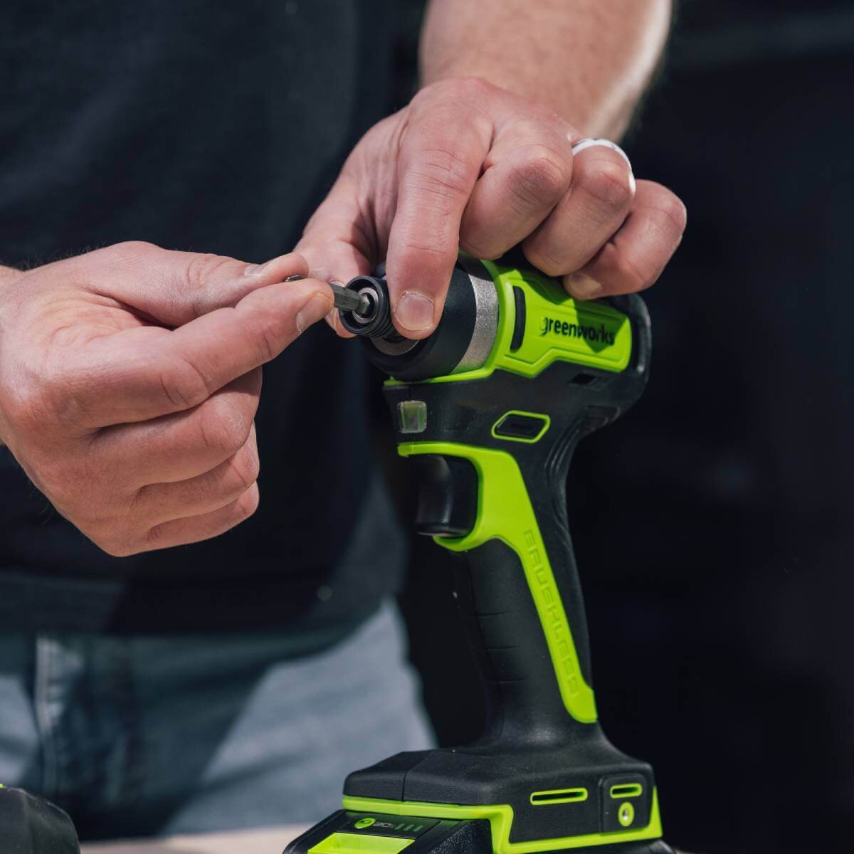 Винтоверт аккумуляторный ударный GREENWORKS ID3170 (3804907CUA)