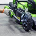 Трещотка аккумуляторная удлиненная GREENWORKS GD24RWX без АКБ и ЗУ (3803907)
