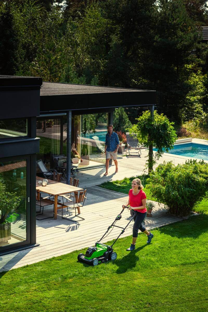 Газонокосилка аккумуляторная GREENWORKS G24X2LM41 (2512607UD) [24В, 2х4.0 Ач, з/у]