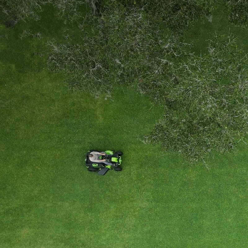 Райдер садовый аккуммуляторный GREENWORKS CrossoverT GC82LT107 82V без АКБ и ЗУ (7404507)