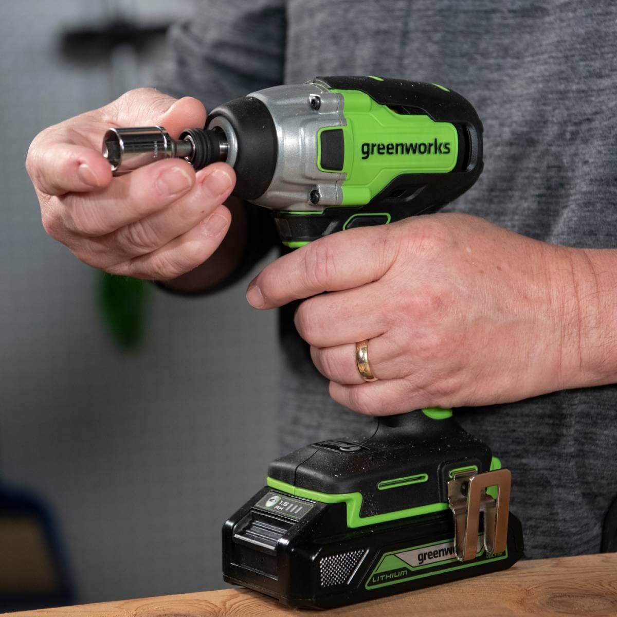 Винтоверт аккумуляторный ударный GREENWORKS GD24ID3 (3802807CUB)