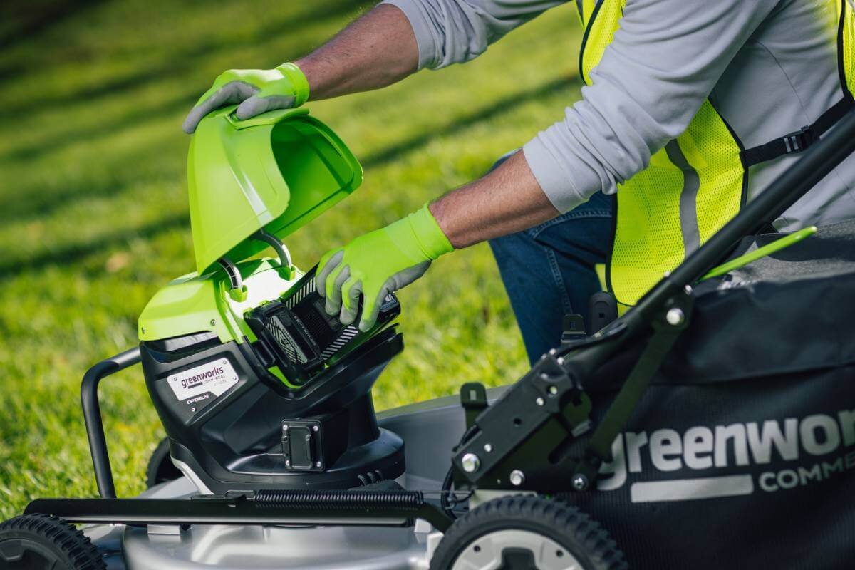 Газонокосилка аккумуляторная GREENWORKS LM221S (2519407) [82В, без АКБ и ЗУ]