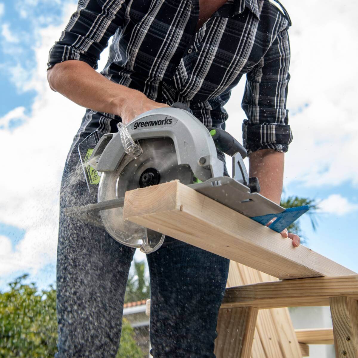 Пила дисковая аккумуляторная GREENWORKS GD24CS (1500907CUG)