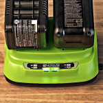 Зарядное устройство для аккумуляторов GREENWORKS G24X2C8 для Li-ion 24V (2958807)