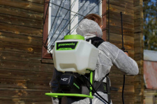 Опрыскиватель аккумуляторный 15 л. GREENWORKS G40BPS (5300007UA) [40В, 1х2.0 Ач, з/у]