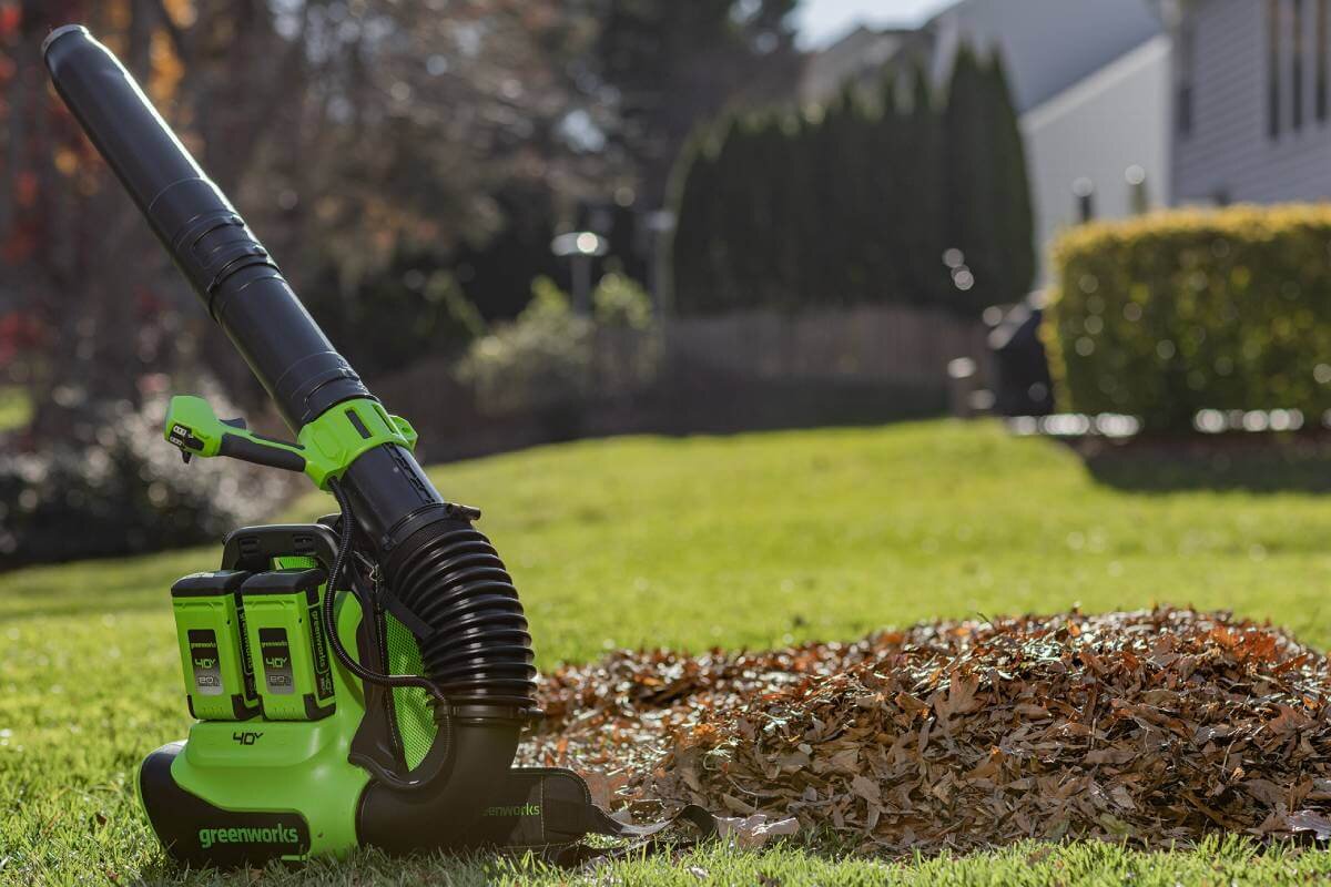 Воздуходувка аккумуляторная ранцевая GREENWORKS GD40BPG2 (2408107UB) [40В, 1х4.0 Ач, з/у]