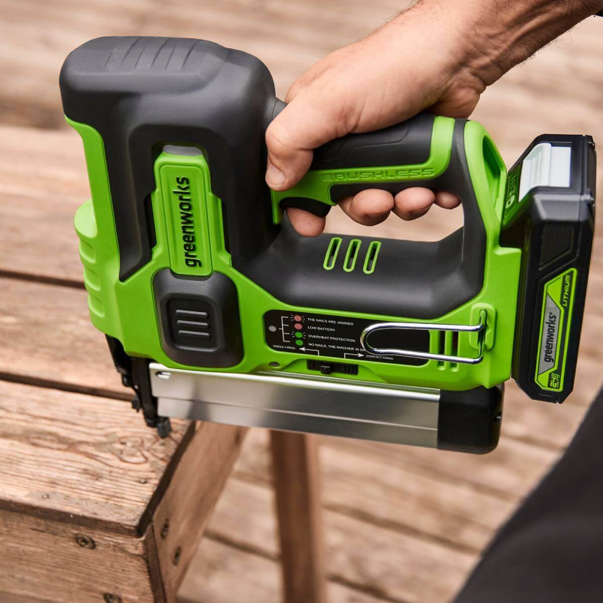 Нейлер аккумуляторный GREENWORKS GD24BN (3400707CUA)