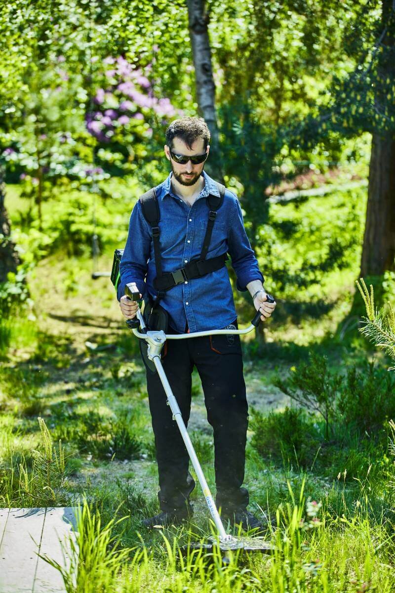 Триммер аккумуляторный GREENWORKS GD40BCB (2105707UH) [40В, 1х8.0 Ач, з/у]