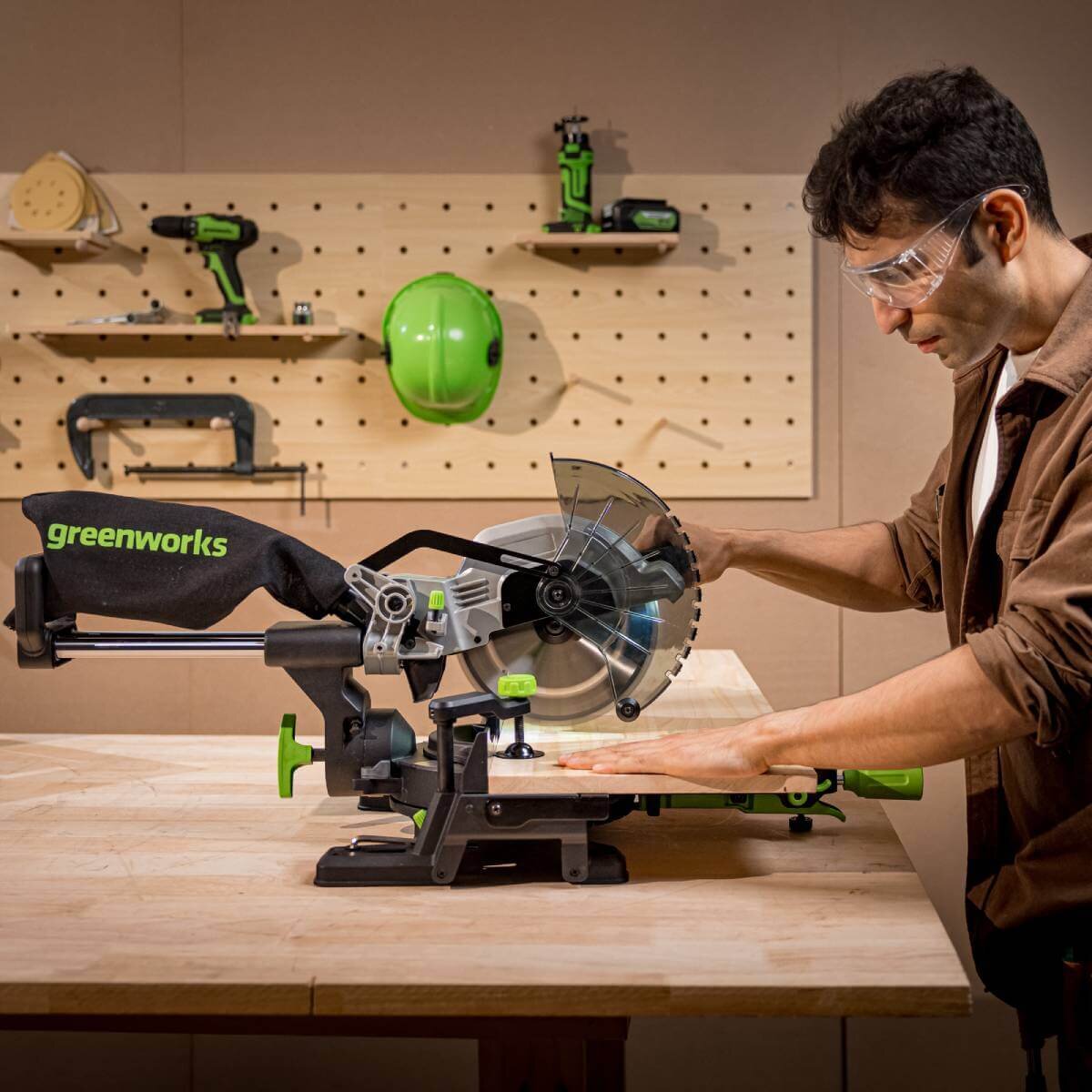 Пила торцовочная аккумуляторная GREENWORKS GD24MS216 (1501707UG)