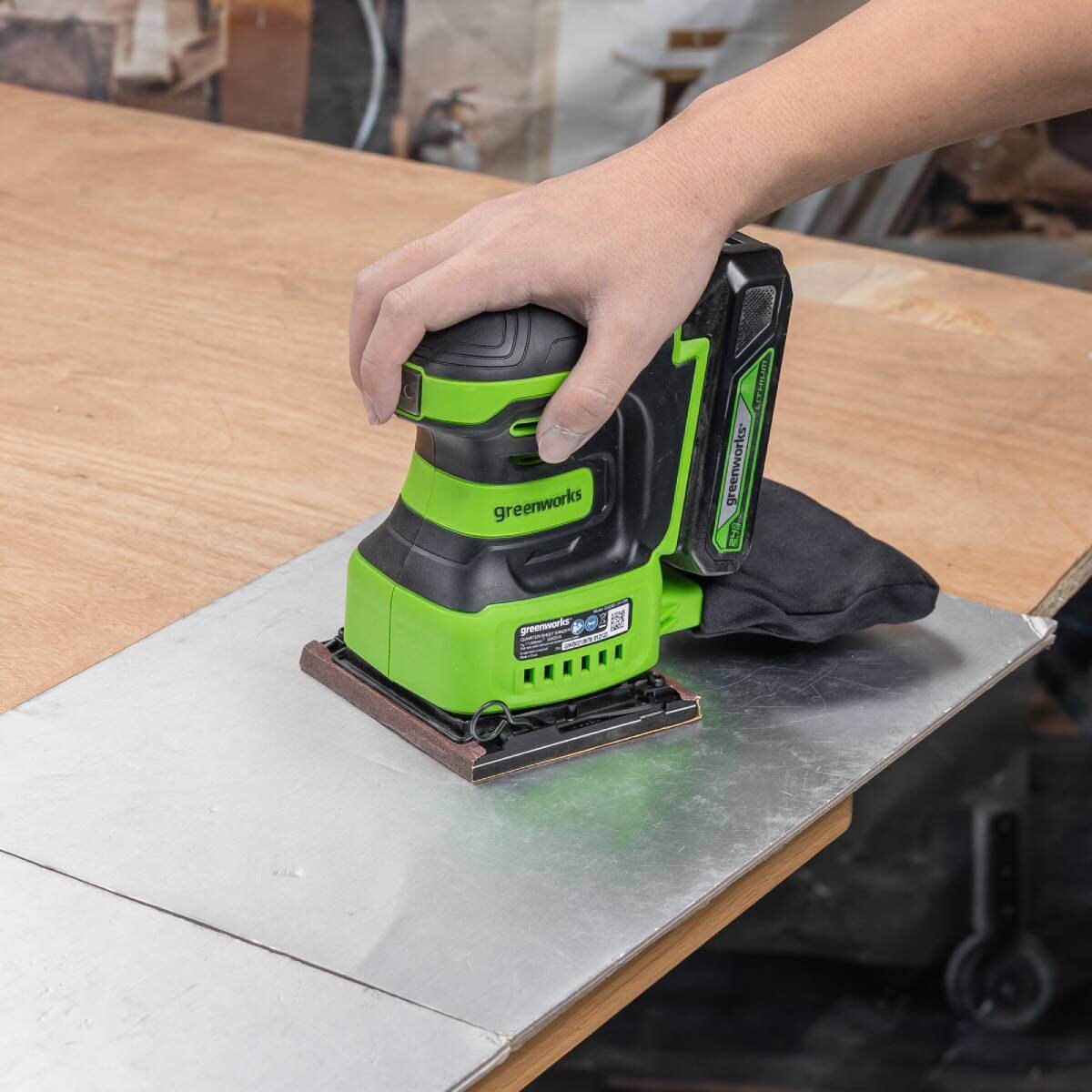 Шлифмашина вибрационная аккумуляторная GREENWORKS G24SS14 (3100507CUA)