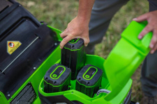 Газонокосилка аккумуляторная GREENWORKS (2519207) [82В, без акб и з/у]