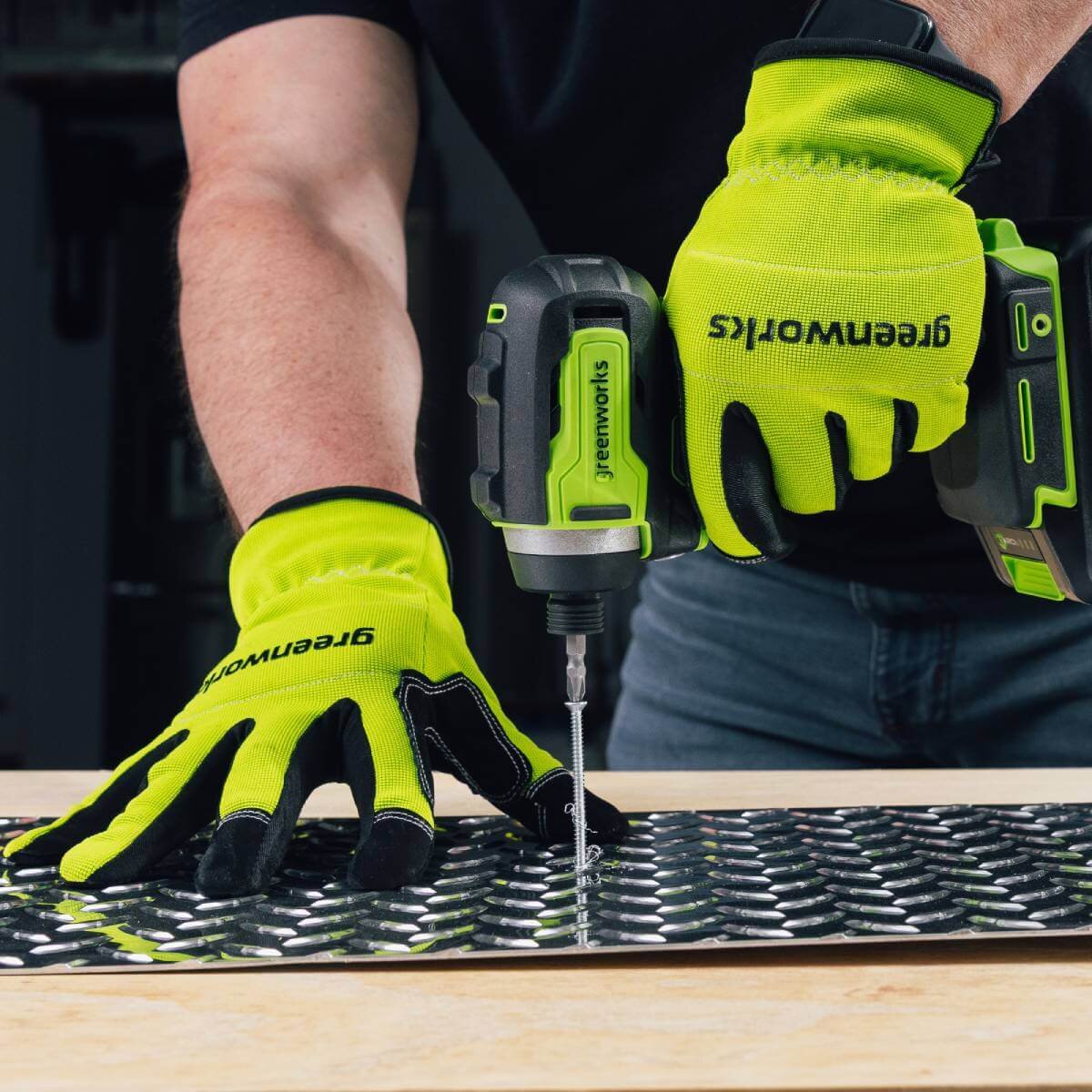 Винтоверт аккумуляторный ударный GREENWORKS ID3170 (3804907CUA)