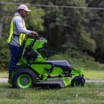 Райдер садовый аккумуляторный GREENWORKS ZTCS92 (7405407)