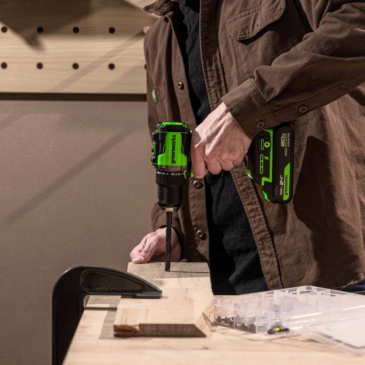 Дрель-шуруповерт Greenworks DD560 Anti-kickback (3708407) [24В, без акб и з/у, бесщеточный, картон]