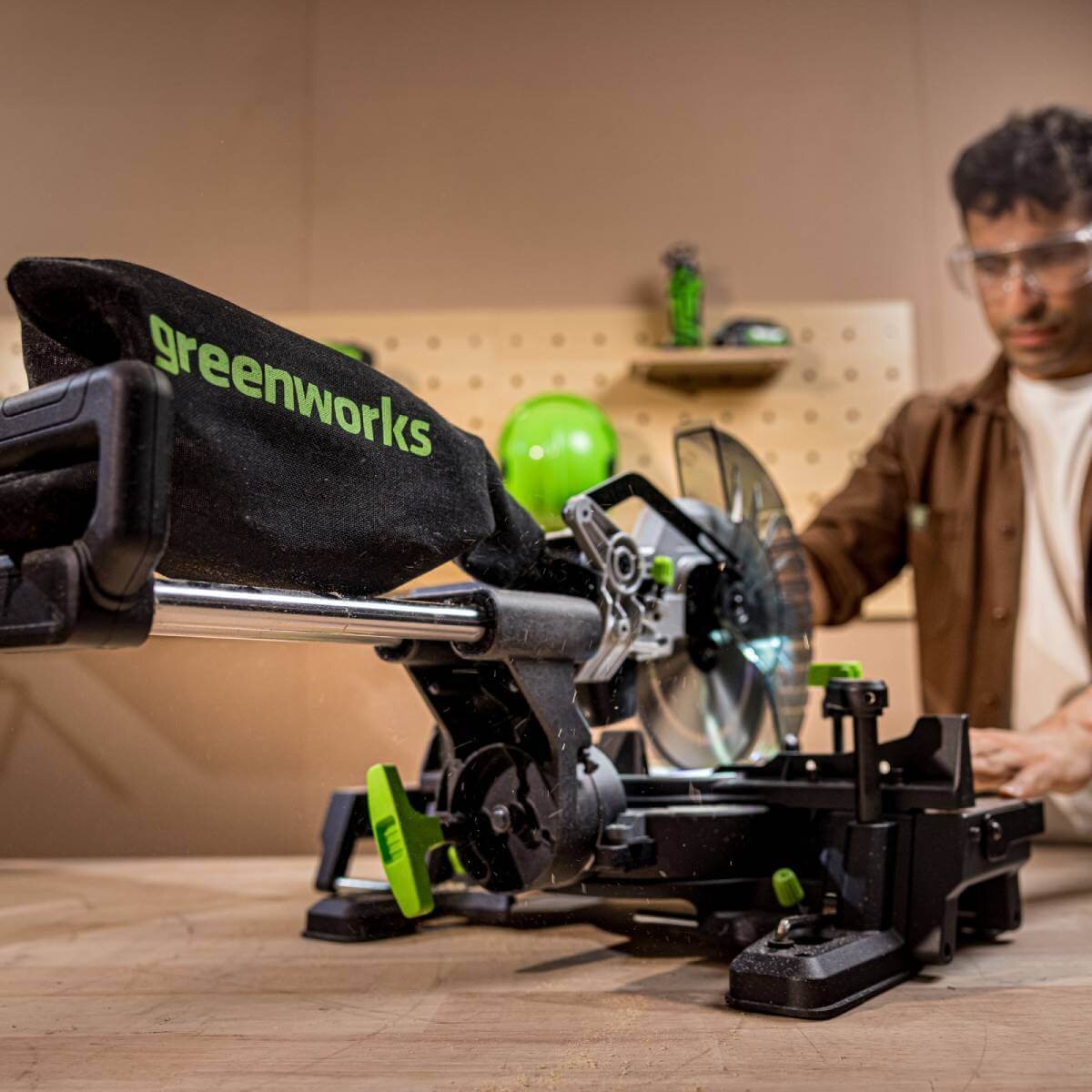 Пила торцовочная аккумуляторная GREENWORKS GD24MS216 (1501707UA)