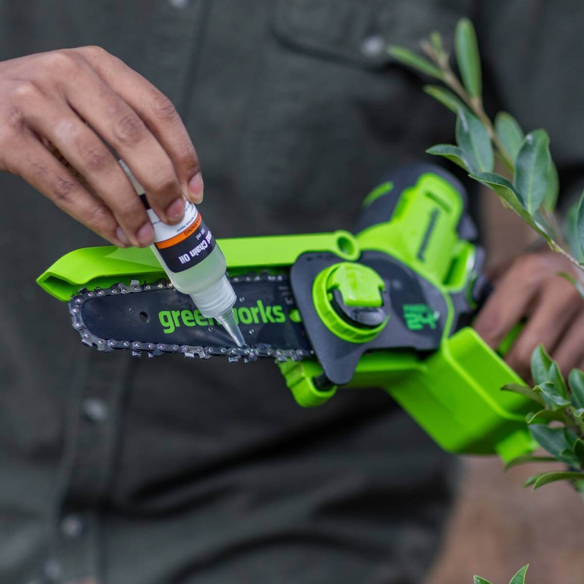 Пила садовая аккумуляторная GREENWORKS G24MCS10 (2008207UB) [24В, 1х4.0 Ач, з/у]