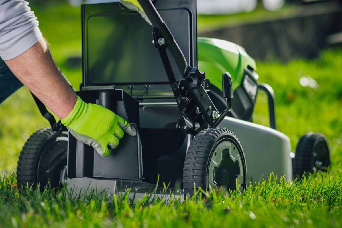 Газонокосилка аккумуляторная GREENWORKS LM221S (2519407) [82В, без АКБ и ЗУ]