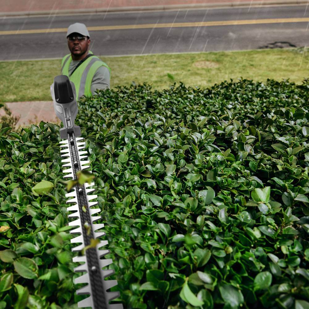 Кусторез садовый аккумуляторный штанговый GREENWORKS PH662T (2301607) [82В, без АКБ и ЗУ]