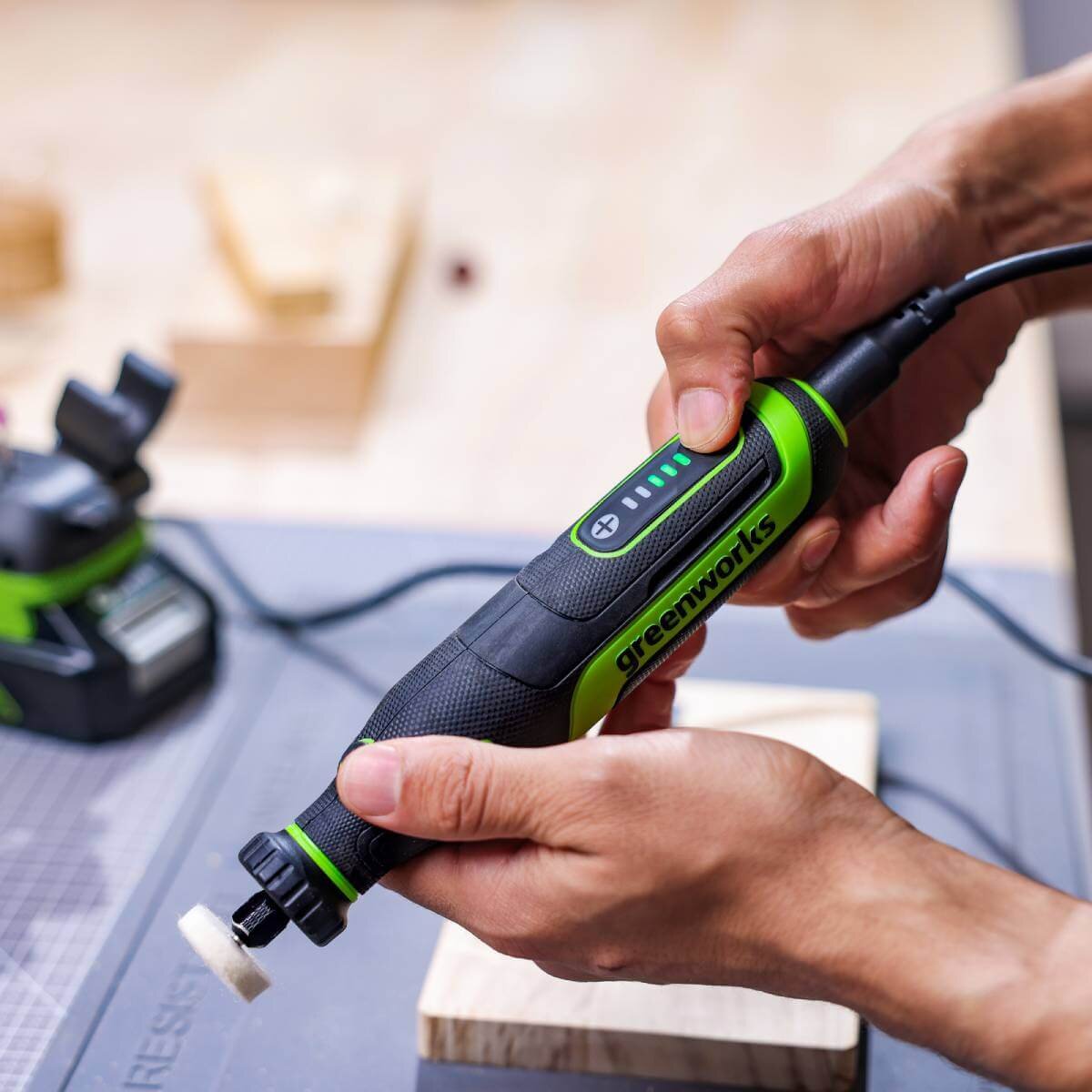 Гравер аккумуляторный GREENWORKS G24RT (3200807CUA)